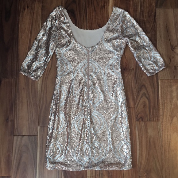 Rose gold and silver sequin dress - Picture 5 of 8